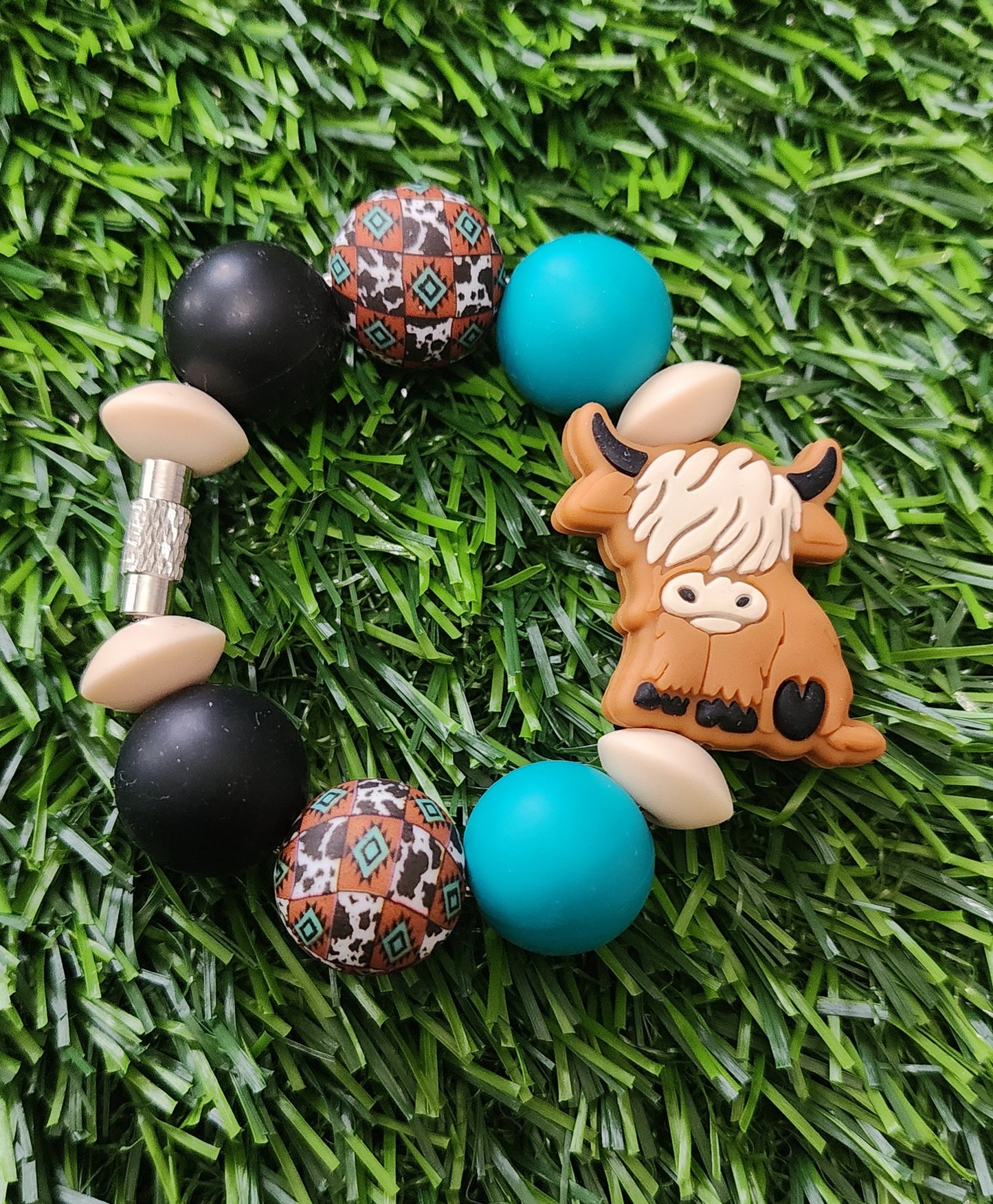 Highland Cow Aztec Cup Charm